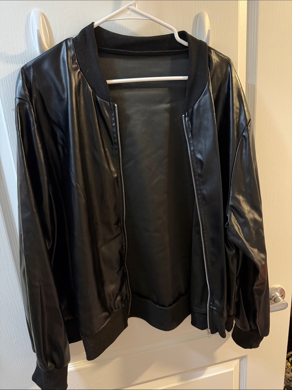 SHEIN Black Faux Leather Bomber Jacket